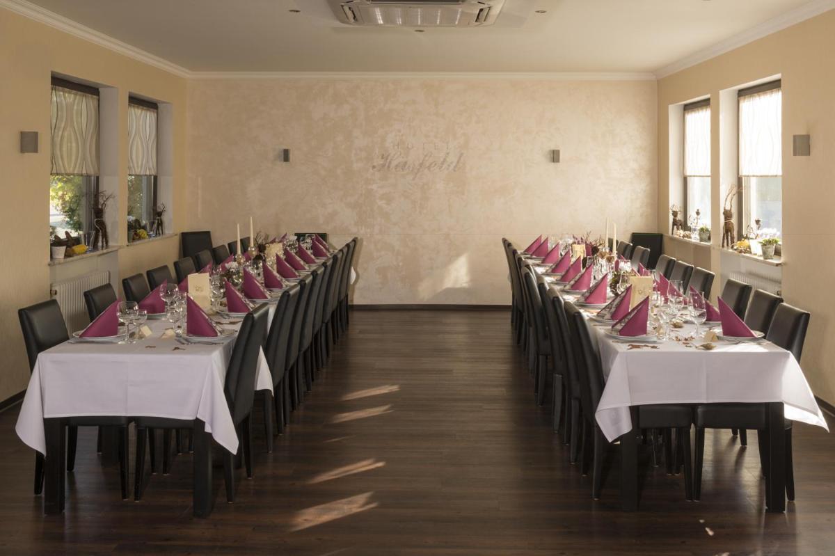 Hotel Restaurant Haesfeld Überherrn Dış mekan fotoğraf
