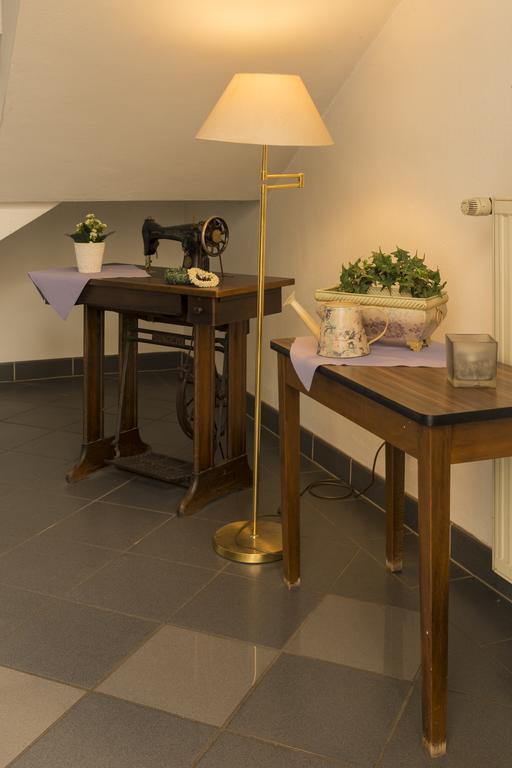 Hotel Restaurant Haesfeld Überherrn Dış mekan fotoğraf