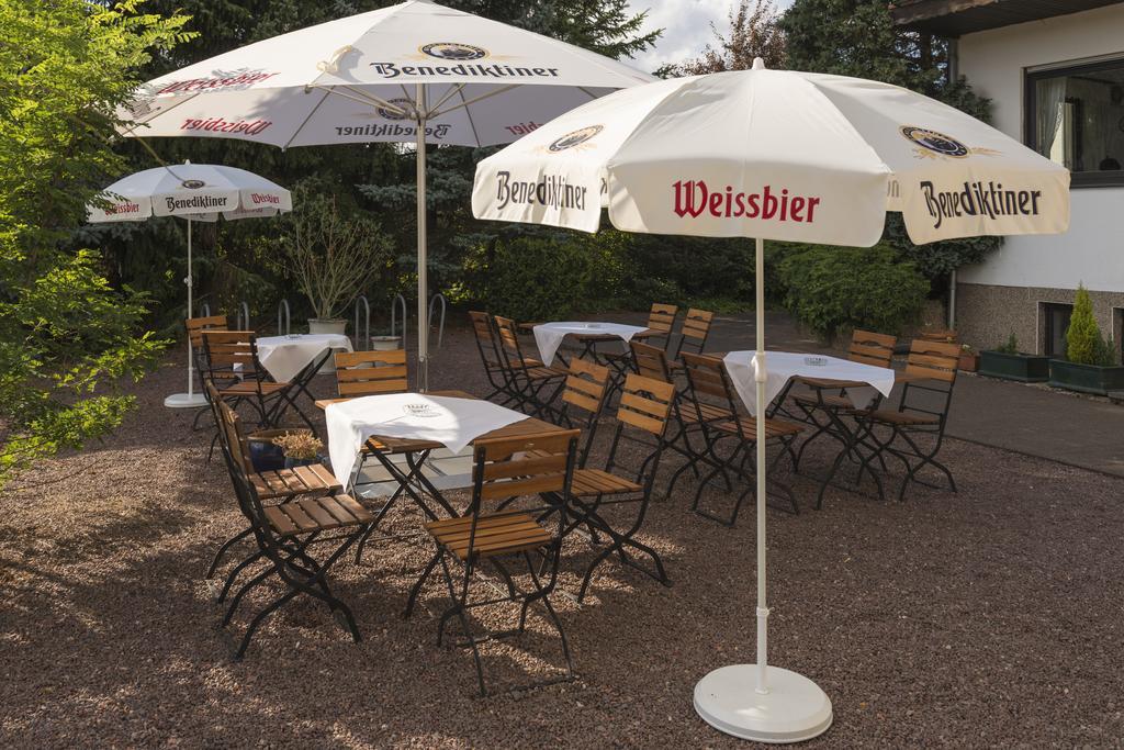 Hotel Restaurant Haesfeld Überherrn Dış mekan fotoğraf